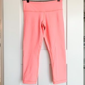 Lululemon reversible crop leggings